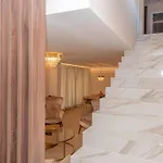 Simun Villa *