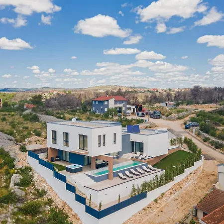 Simun Zaton (Sibenik-Knin)