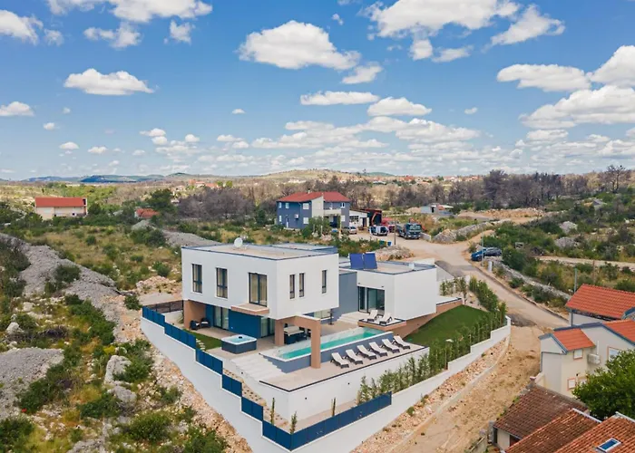 Simun Zaton (Sibenik-Knin)