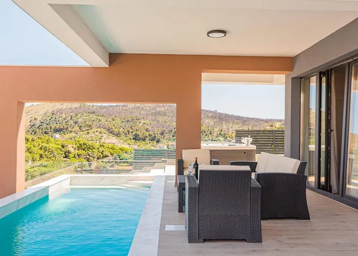 Simun * Zaton (Sibenik-Knin)